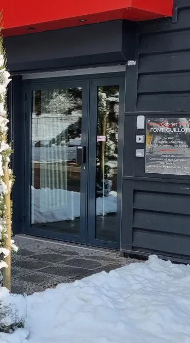 Entrée Cabinet Font Guillot